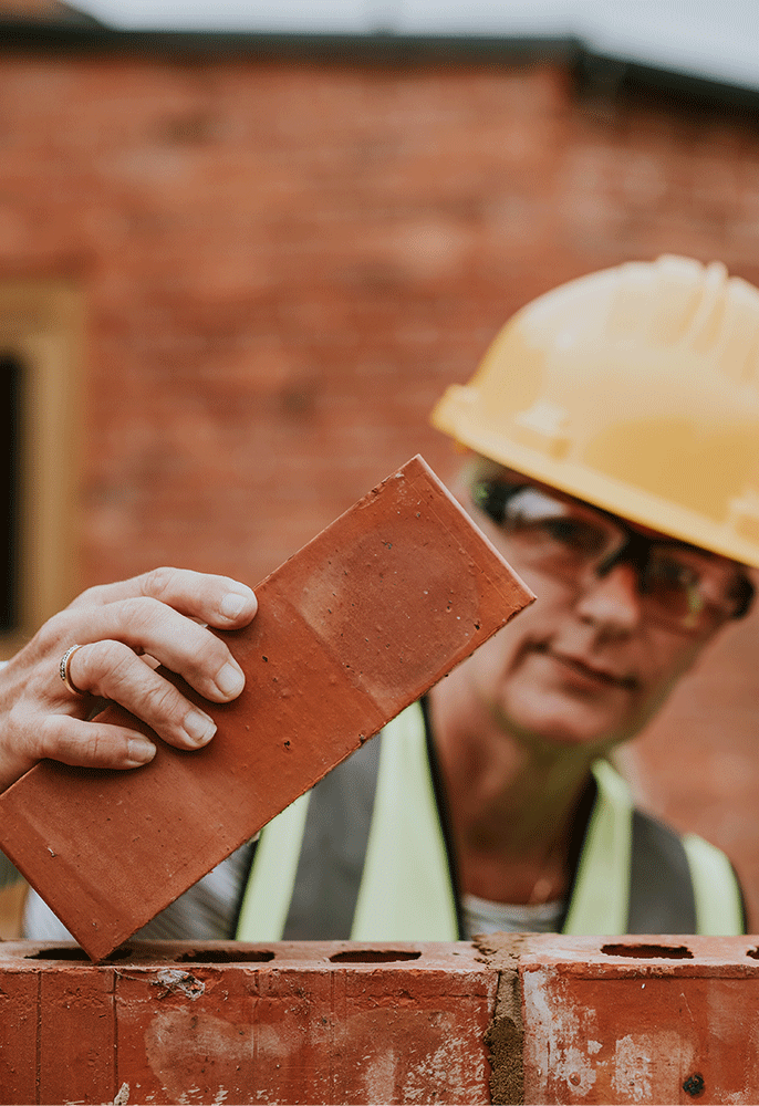 Travaux de maçonnerie sur une façade